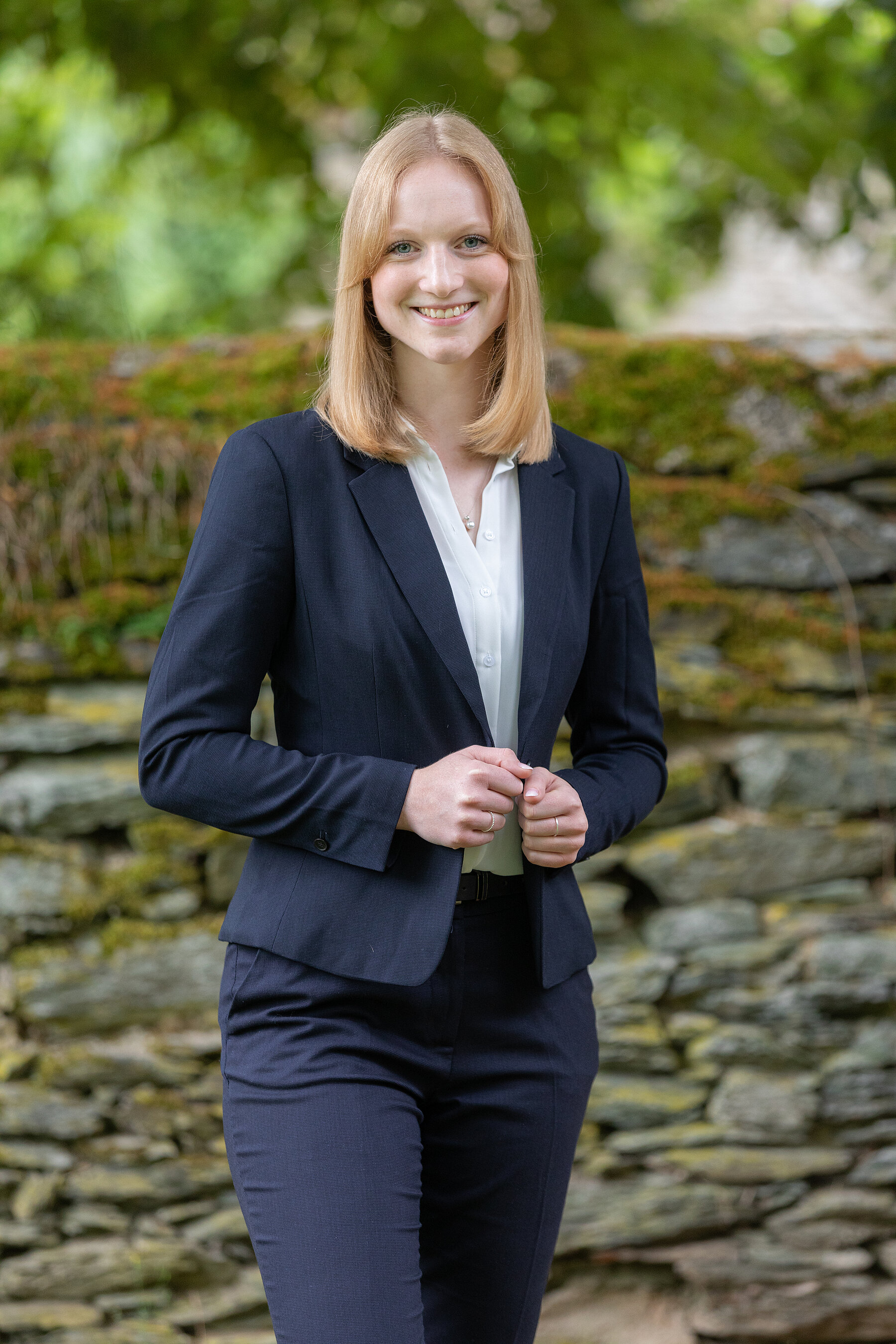 Assistant Wealth Management